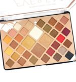 Eye and face eyeshadows palette - Image 3